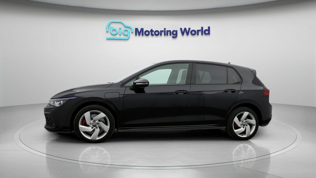 Volkswagen Golf Gte Black #4