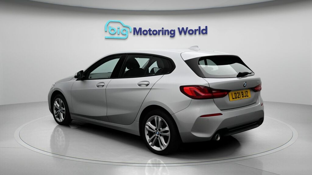 BMW 1 Series Sport Silver #5