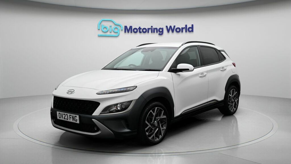 Hyundai Kona Premium OV23FNG White #3