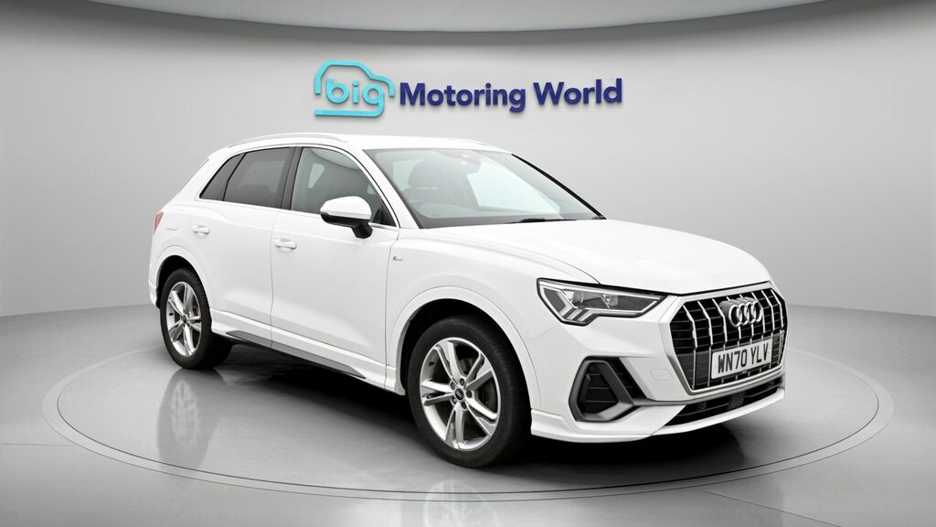 Audi Q3 S Line White