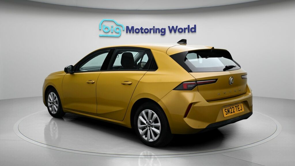 Vauxhall Astra Design SM22TEJ Yellow #5