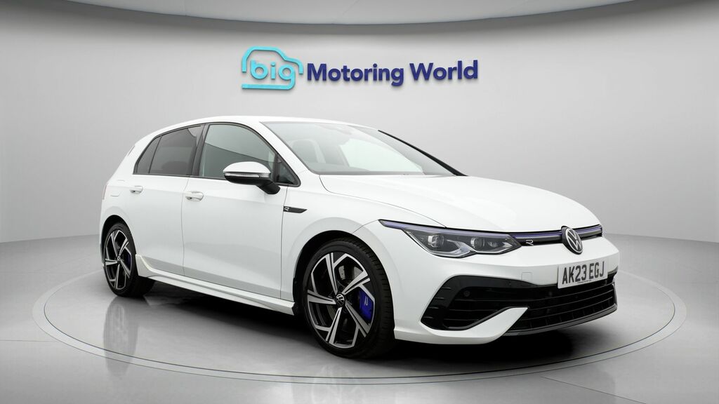 Volkswagen Golf R White