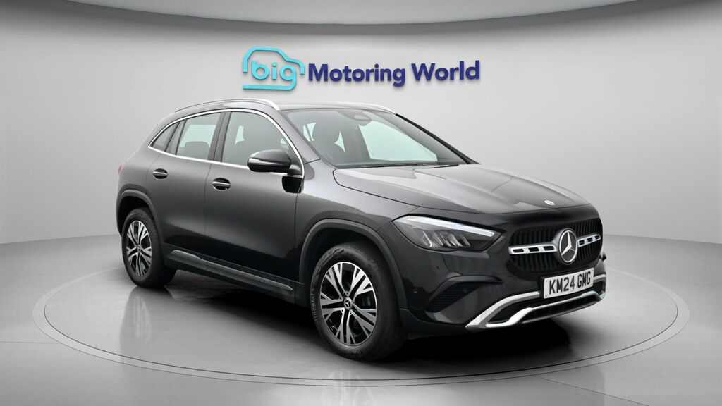 Mercedes-Benz GLA Class Sport Black
