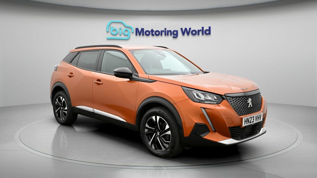 Peugeot 2008 Allure Premium Orange