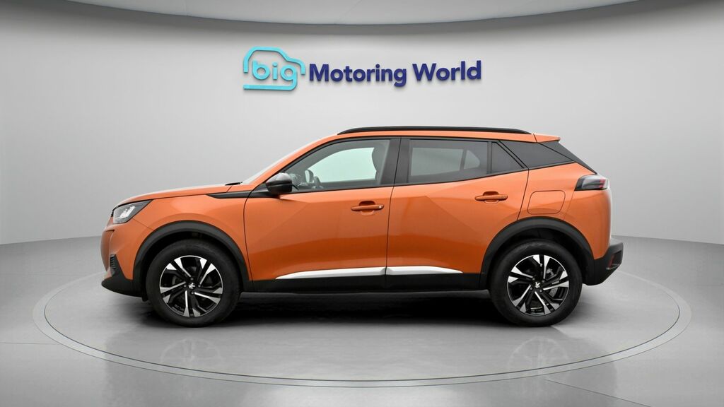 Peugeot 2008 Allure Premium HN23VHV Orange #4