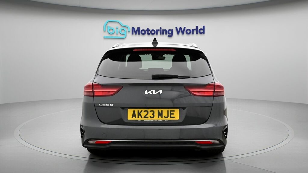 Kia Ceed 3 Grey #6