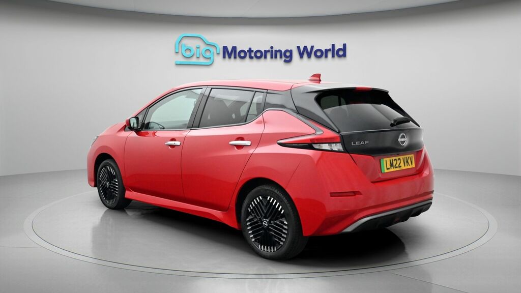 Nissan Leaf E N-connecta LM22VKV Red #5