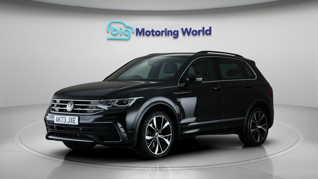 Volkswagen Tiguan R-line AK73JXE Black #3