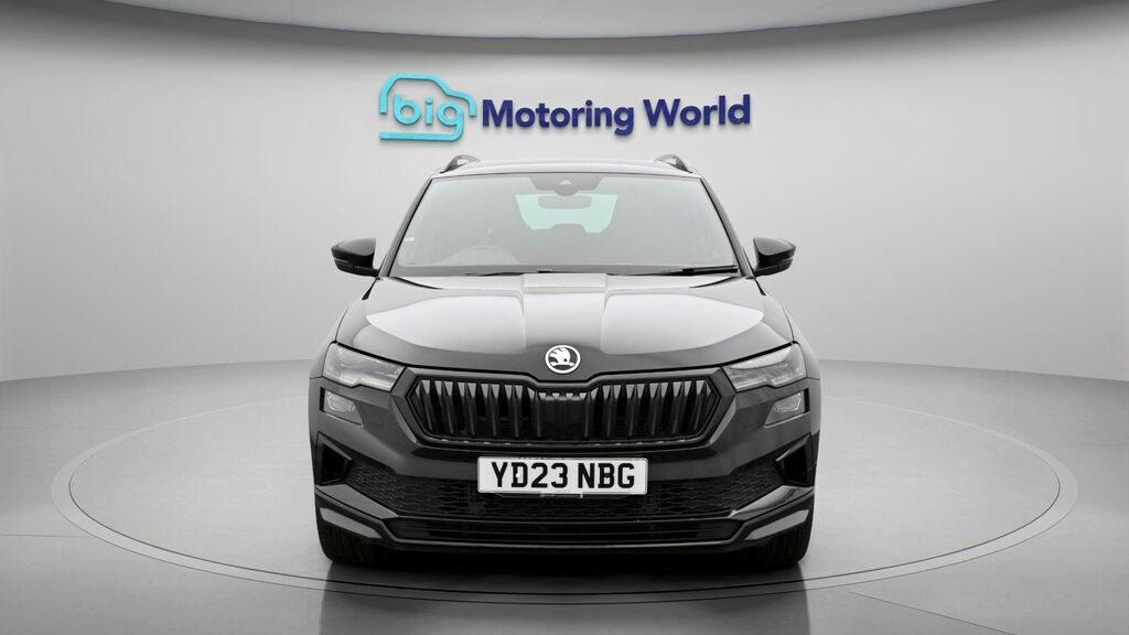 Skoda Karoq Sportline Black #2