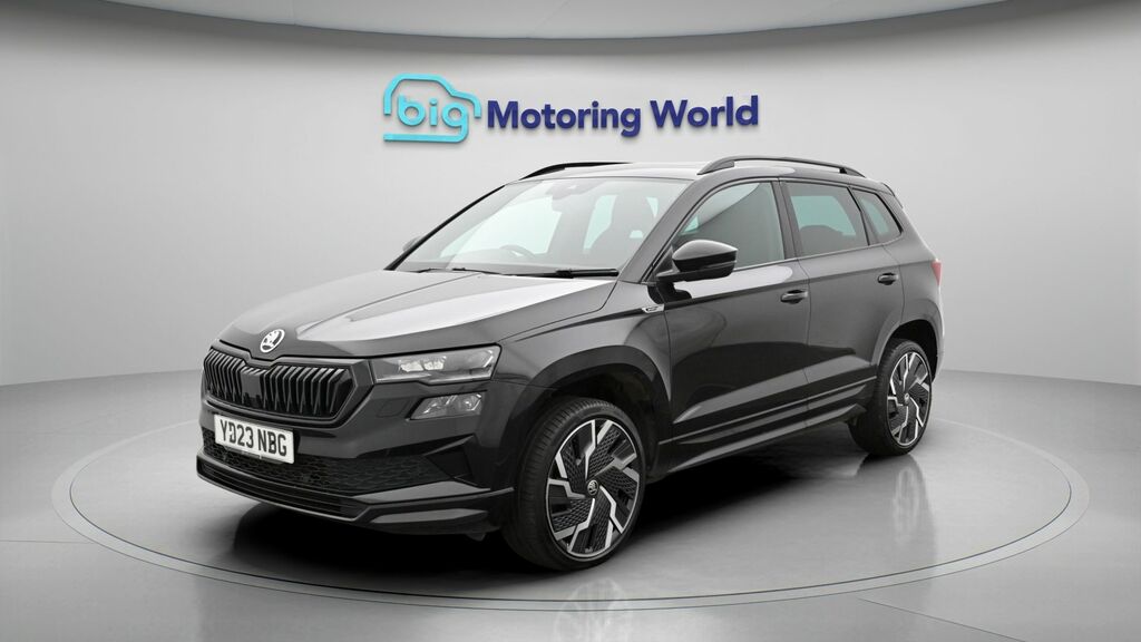 Skoda Karoq Sportline Black #3
