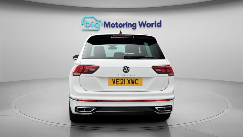 Volkswagen Tiguan R-line VE21XWC White #6