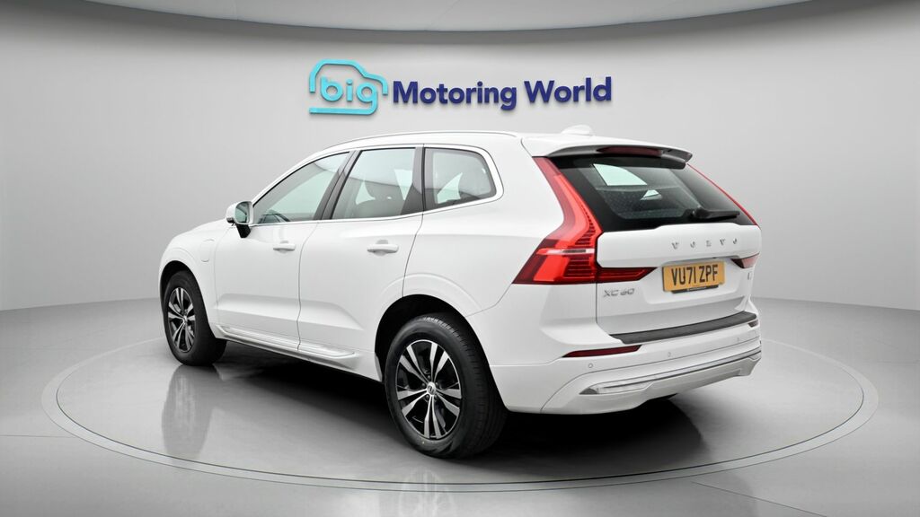 Volvo XC60 Inscription Expression VU71ZPF White #5