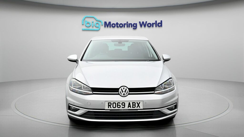 Volkswagen Golf Match Silver #2