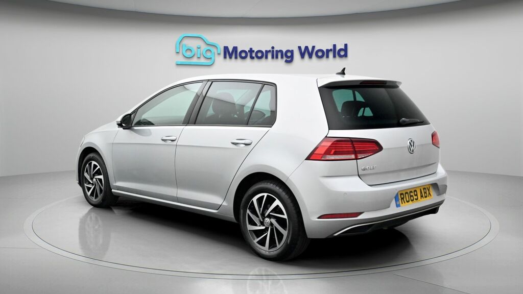Volkswagen Golf Match Silver #5