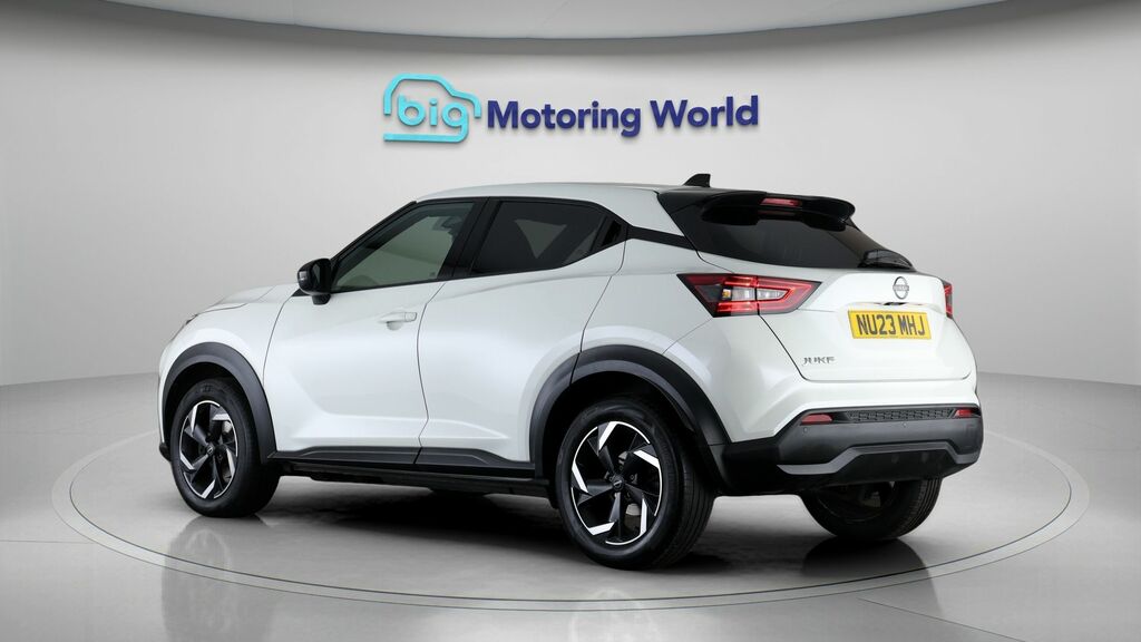 Nissan Juke N-connecta NU23MHJ White #5
