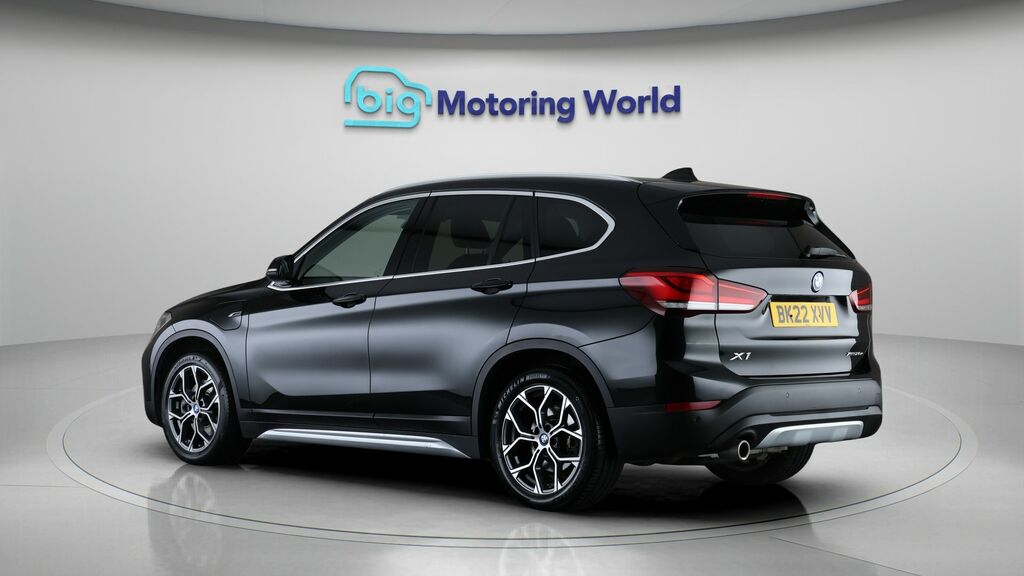 BMW X1 Xline Black #5