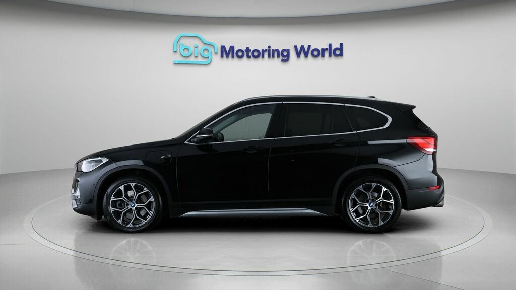 BMW X1 Xline Black #4