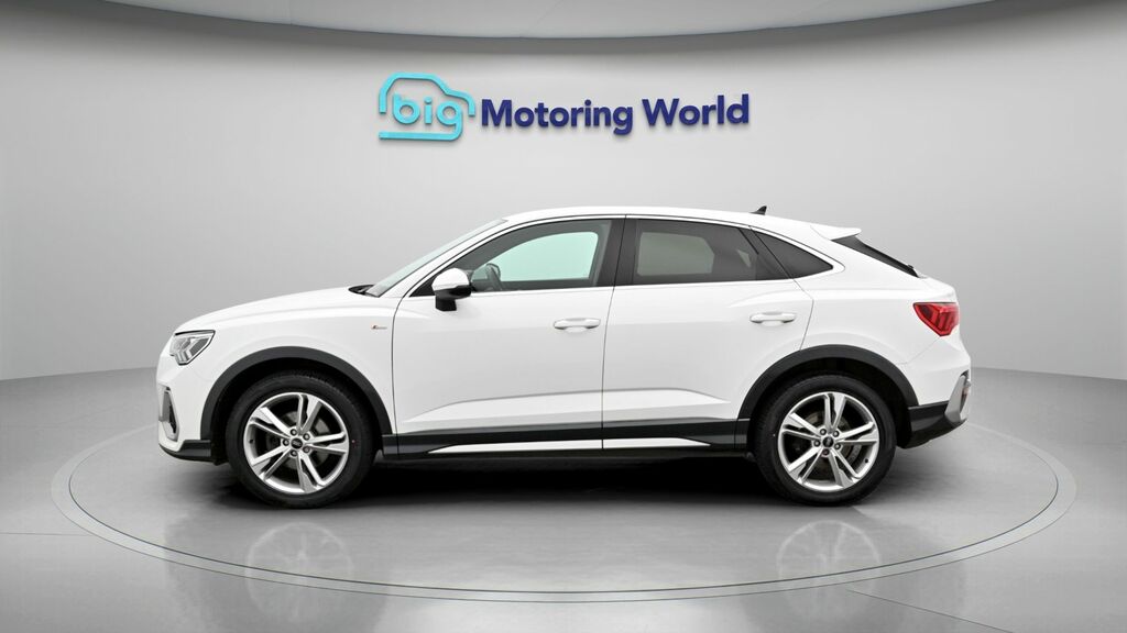 Audi Q3 S Line EY22ZDG White #4