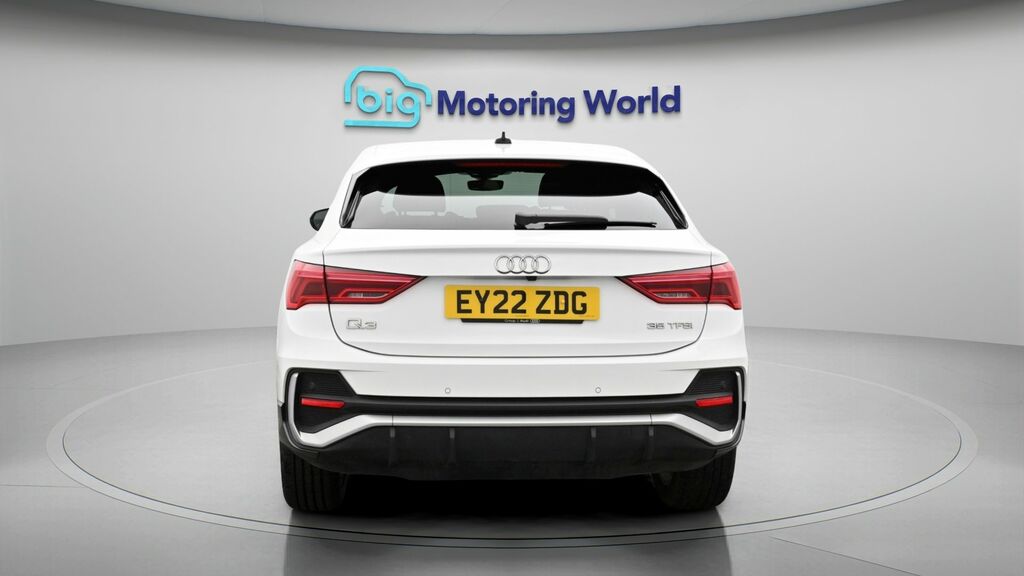 Audi Q3 S Line EY22ZDG White #6