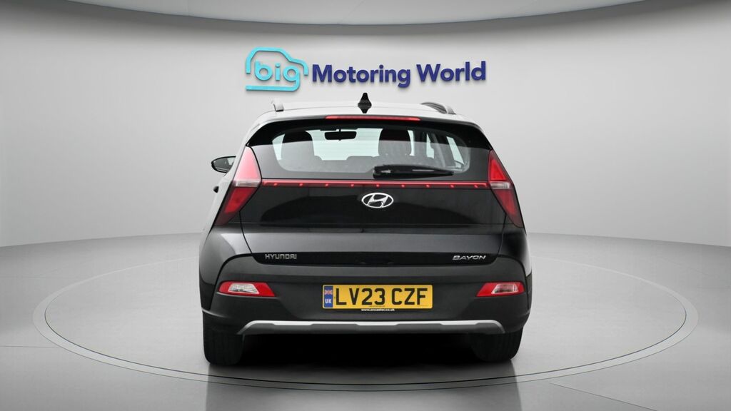Hyundai Bayon Se Connect LV23CZF Black #6