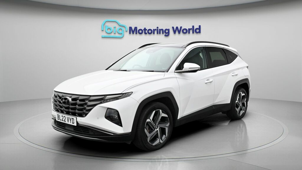 Hyundai Tucson Ultimate White #3