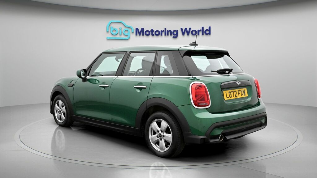 Mini Hatch Cooper Classic LO72FXW Green #5
