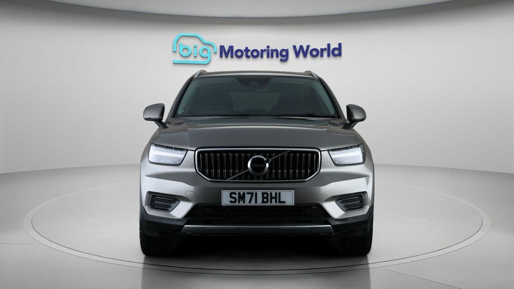 Volvo XC40 Core Grey #2