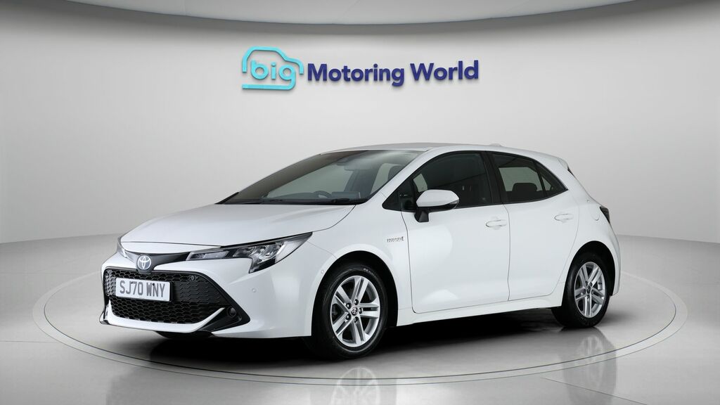 Toyota Corolla Icon Tech SJ70WNY White #3