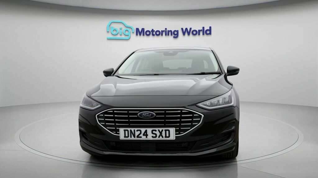 Ford Focus Titanium Black #2