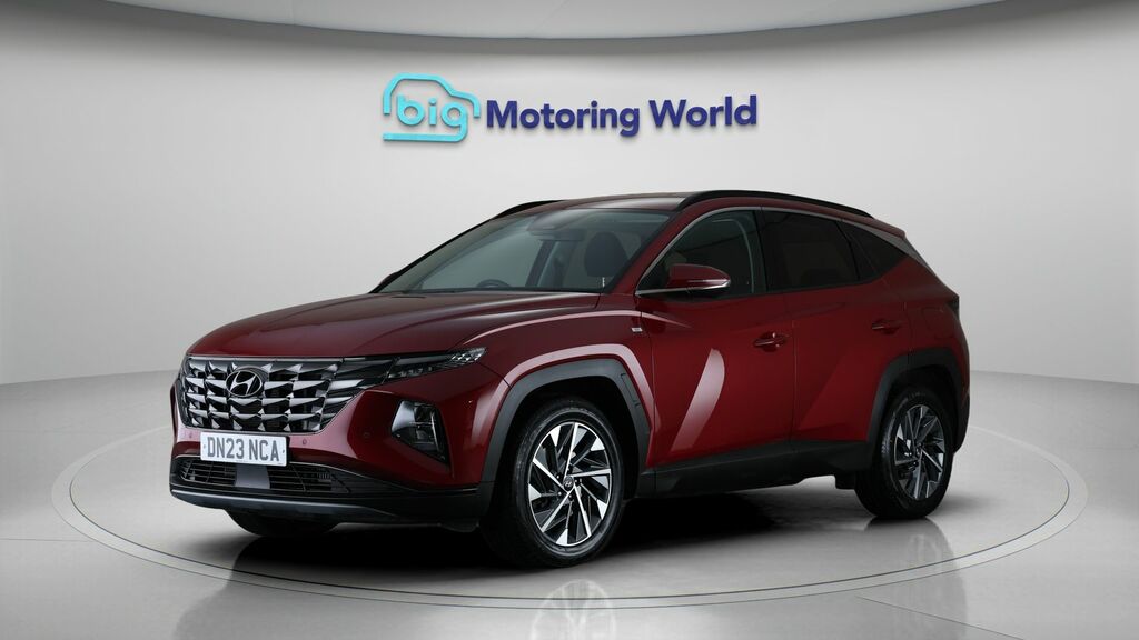 Hyundai Tucson Premium Red #3