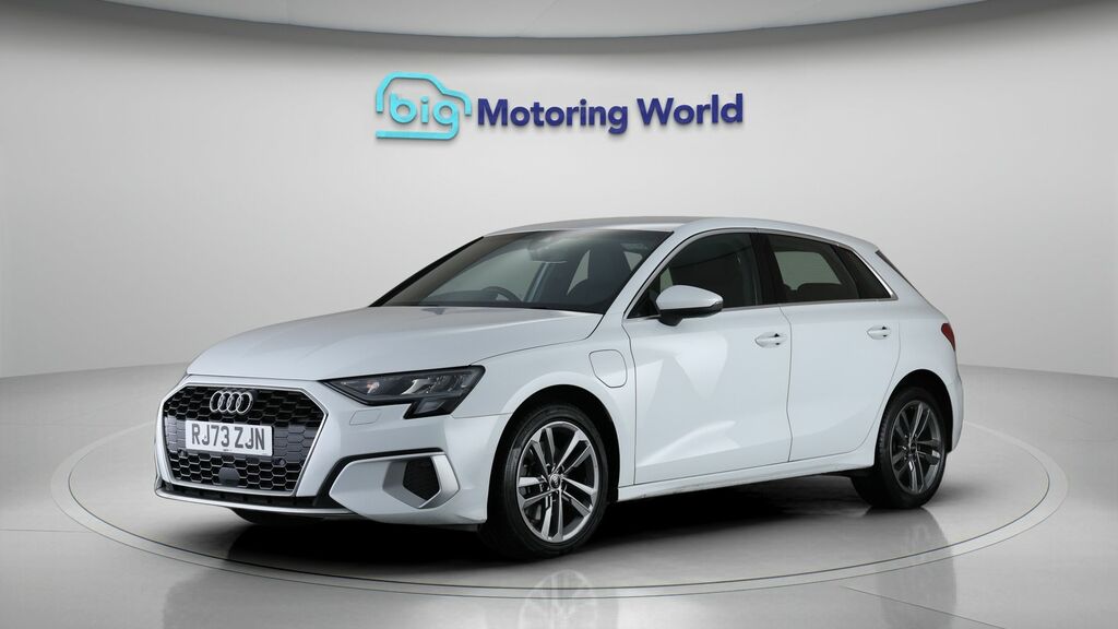 Audi A3 Sport White #3