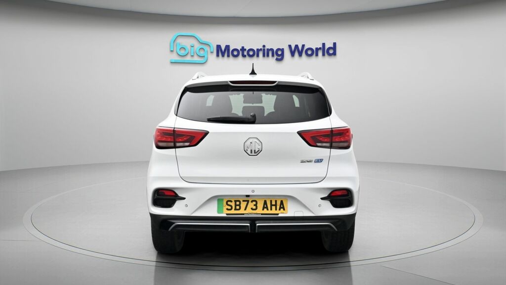 MG ZS Trophy Connect Long Range SB73AHA White #6