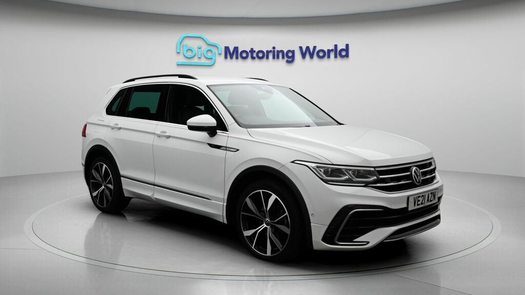 Volkswagen Tiguan R-line White