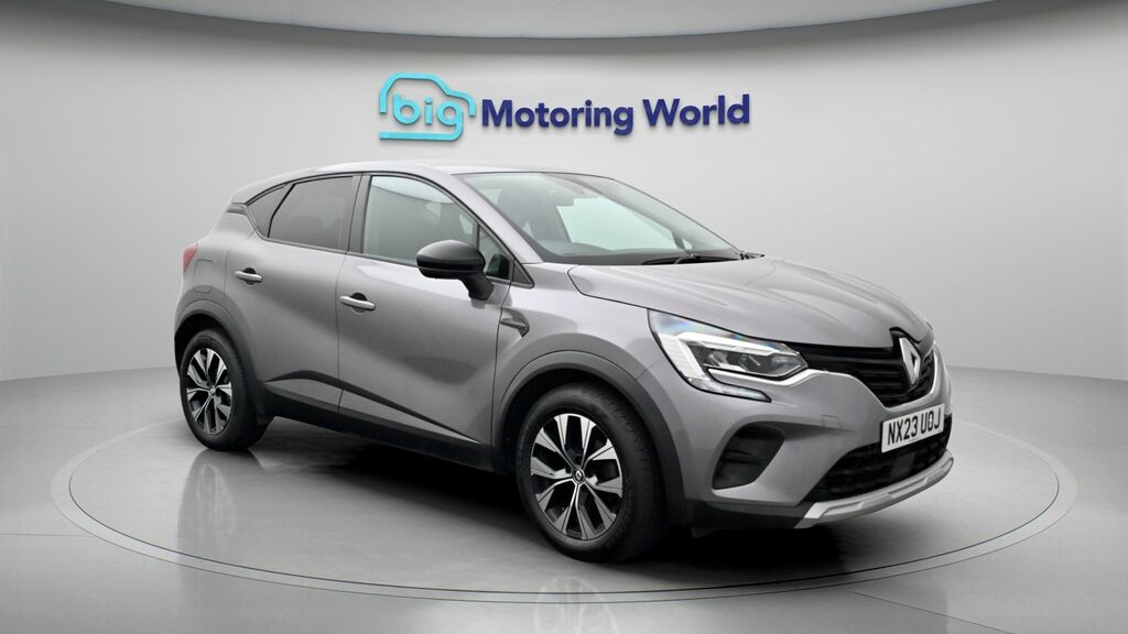 Renault Captur Evolution Grey
