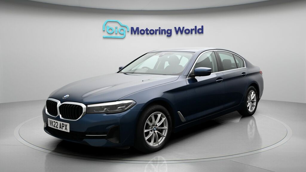 BMW 5 Series Se VK22APX Blue #3
