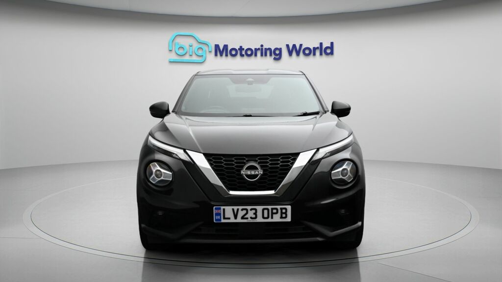 Nissan Juke Tekna LV23OPB Black #2