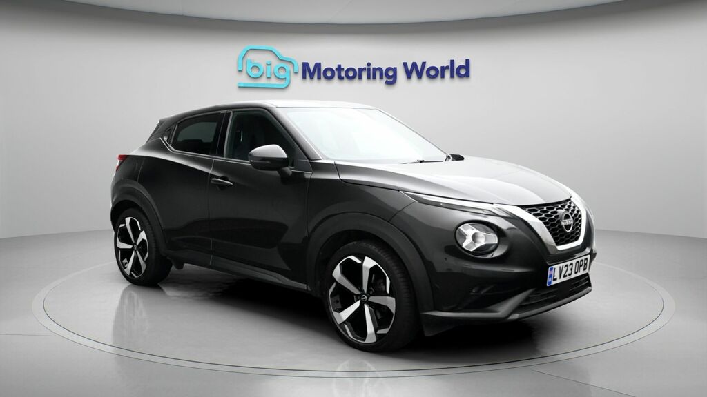 Nissan Juke Tekna LV23OPB Black