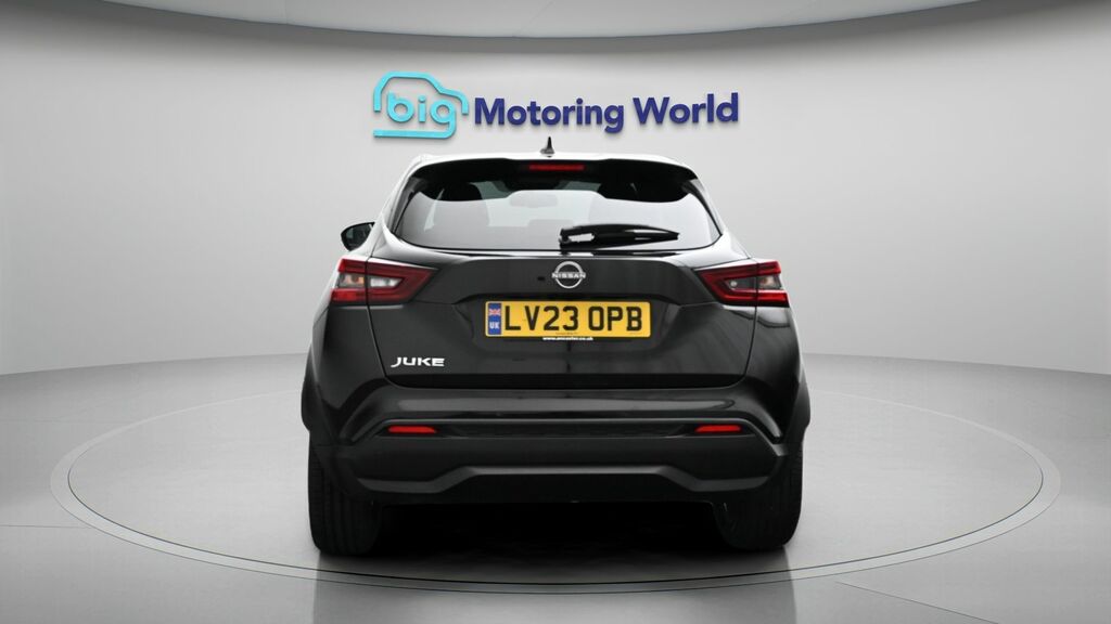 Nissan Juke Tekna LV23OPB Black #6