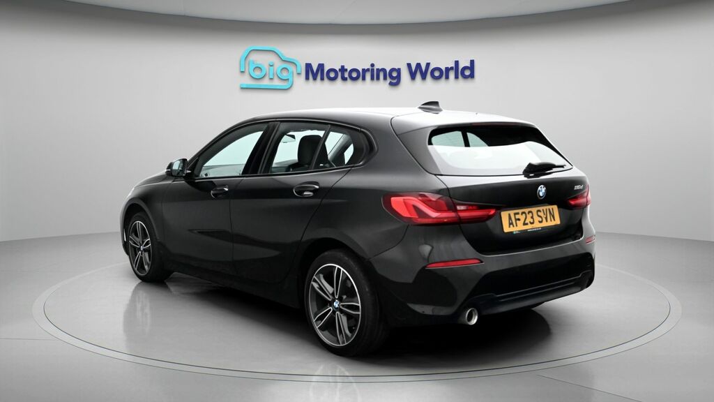BMW 1 Series Sport Black #5