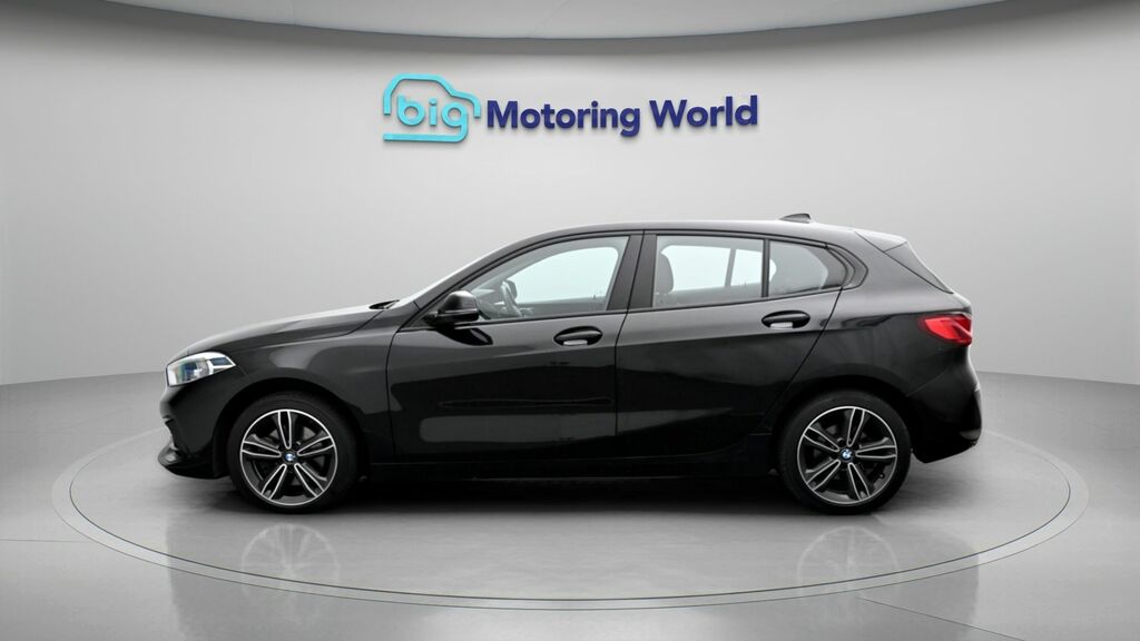 BMW 1 Series Sport Black #4
