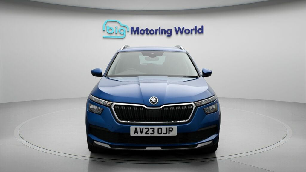 Skoda Kamiq Se L Executive AV23OJP Blue #2