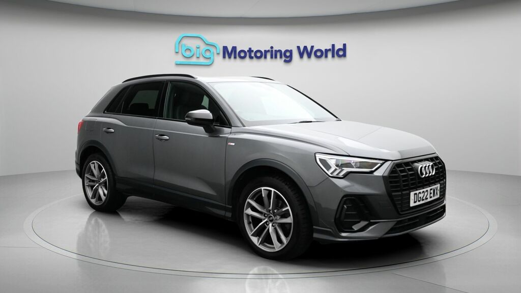 Audi Q3 Black Edition Grey