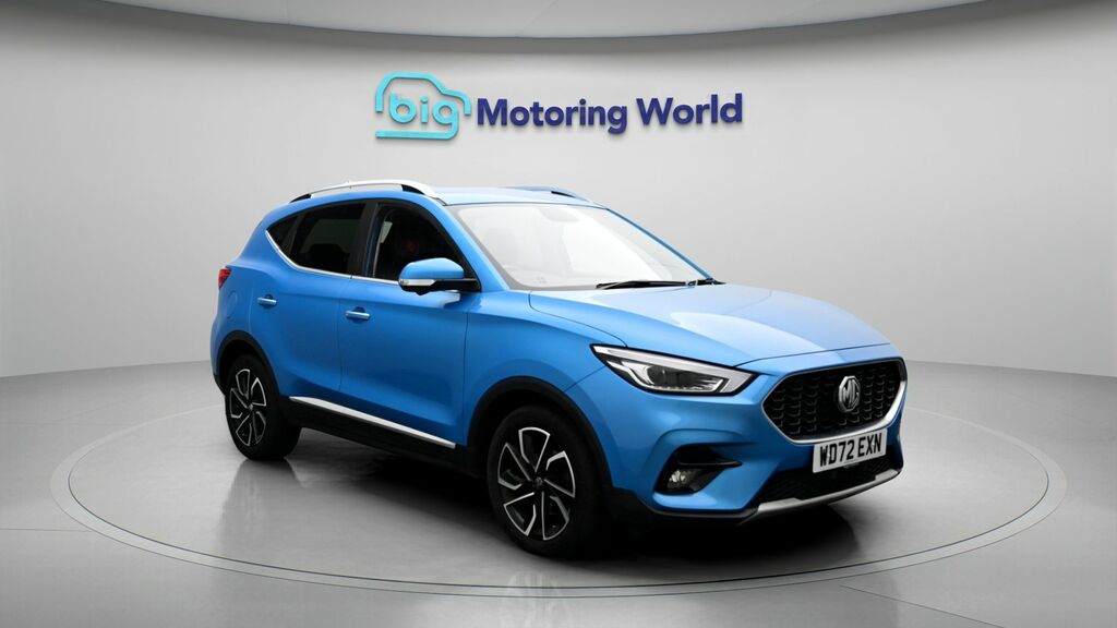 MG ZS Exclusive Blue