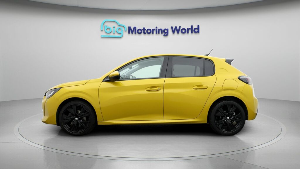 Peugeot 208 Allure Premium JS64LMS Yellow #4