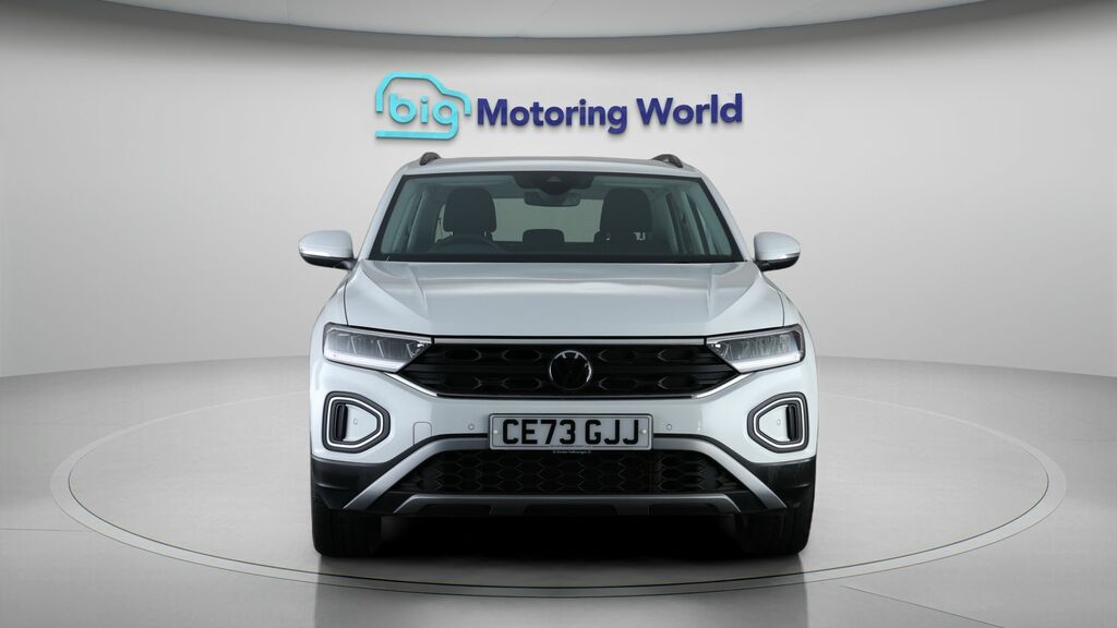 Volkswagen T-Roc Life CE73GJJ White #2