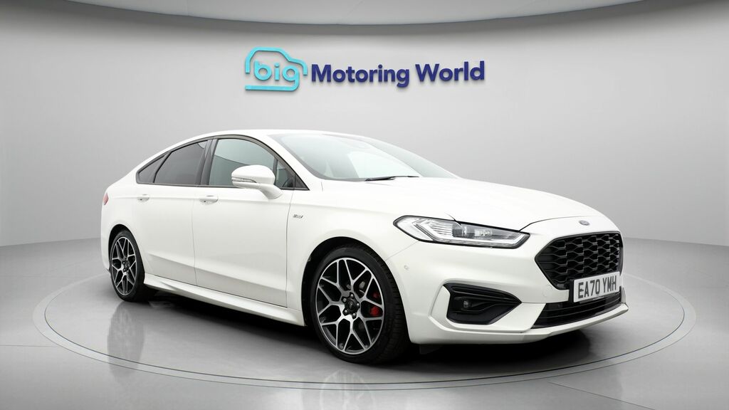 Ford Mondeo St-line Edition White