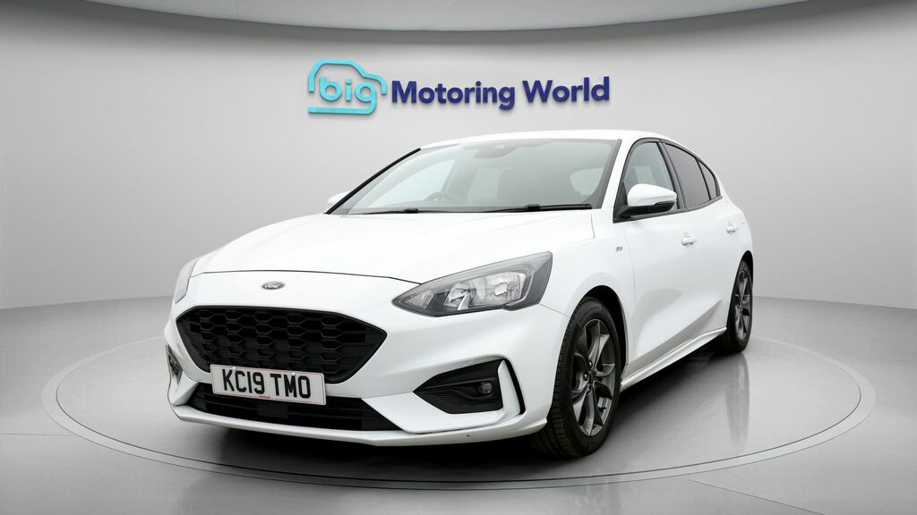 Ford Focus St-line KC19TMO White #2