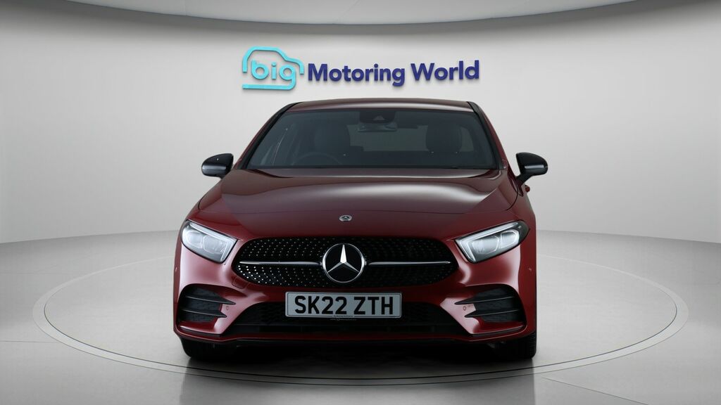 Mercedes-Benz A Class Amg Line SK22ZTH Red #2