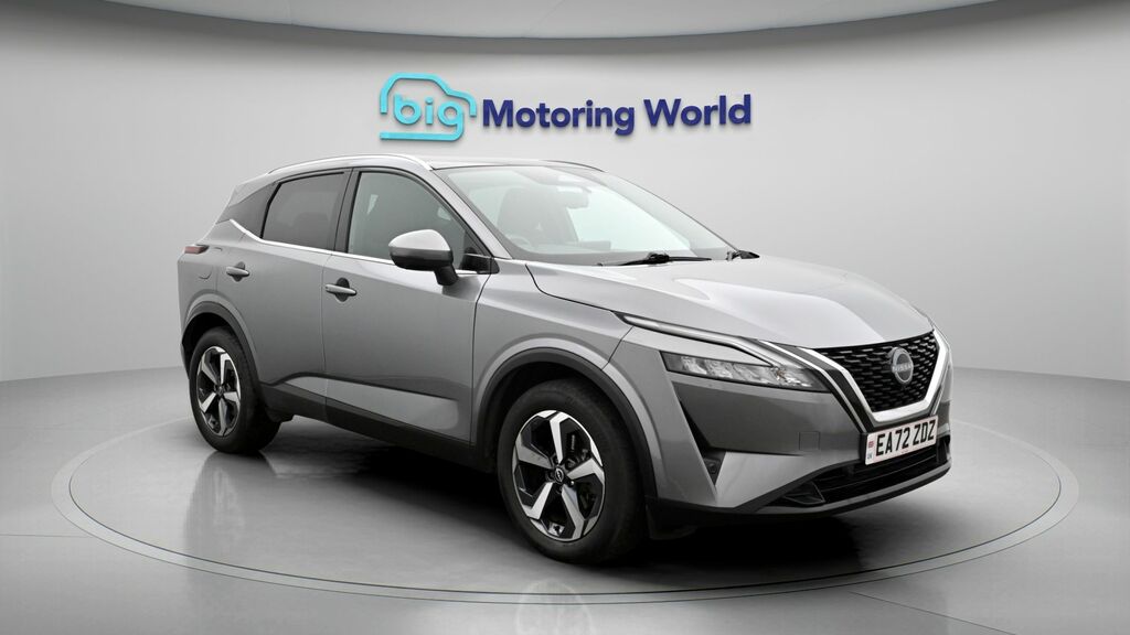 Nissan Qashqai N-connecta Grey