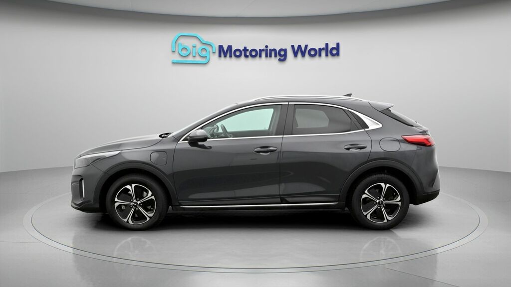 Kia Xceed 3 Grey #4